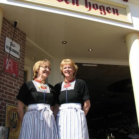 Cafe Restaurant Den Hogen Volendam