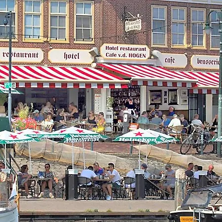 Cafe Restaurant Den Hogen Hotel Volendam