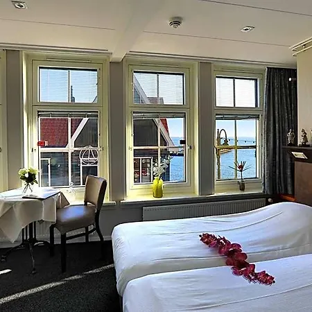 Cafe Restaurant Den Hogen 2* Volendam