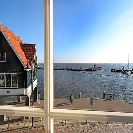Cafe Restaurant Den Hogen 2* Volendam