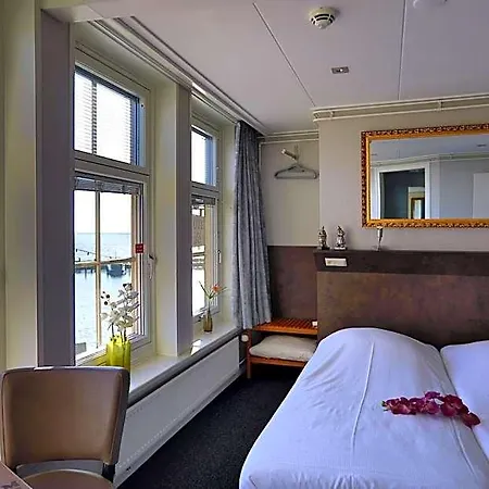 Hotel Cafe Restaurant Den Hogen