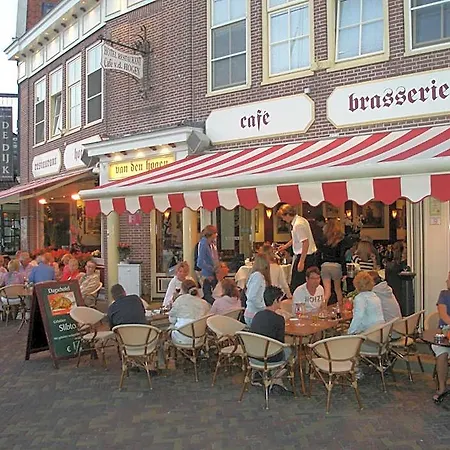 Hotel Cafe Restaurant Den Hogen Volendam