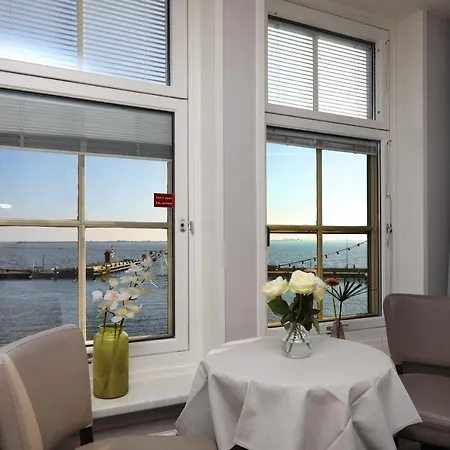 Cafe Restaurant Den Hogen Ξενοδοχείο 2*