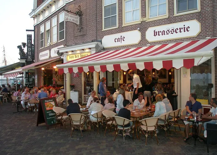 Hotel Cafe Restaurant Den Hogen 2*